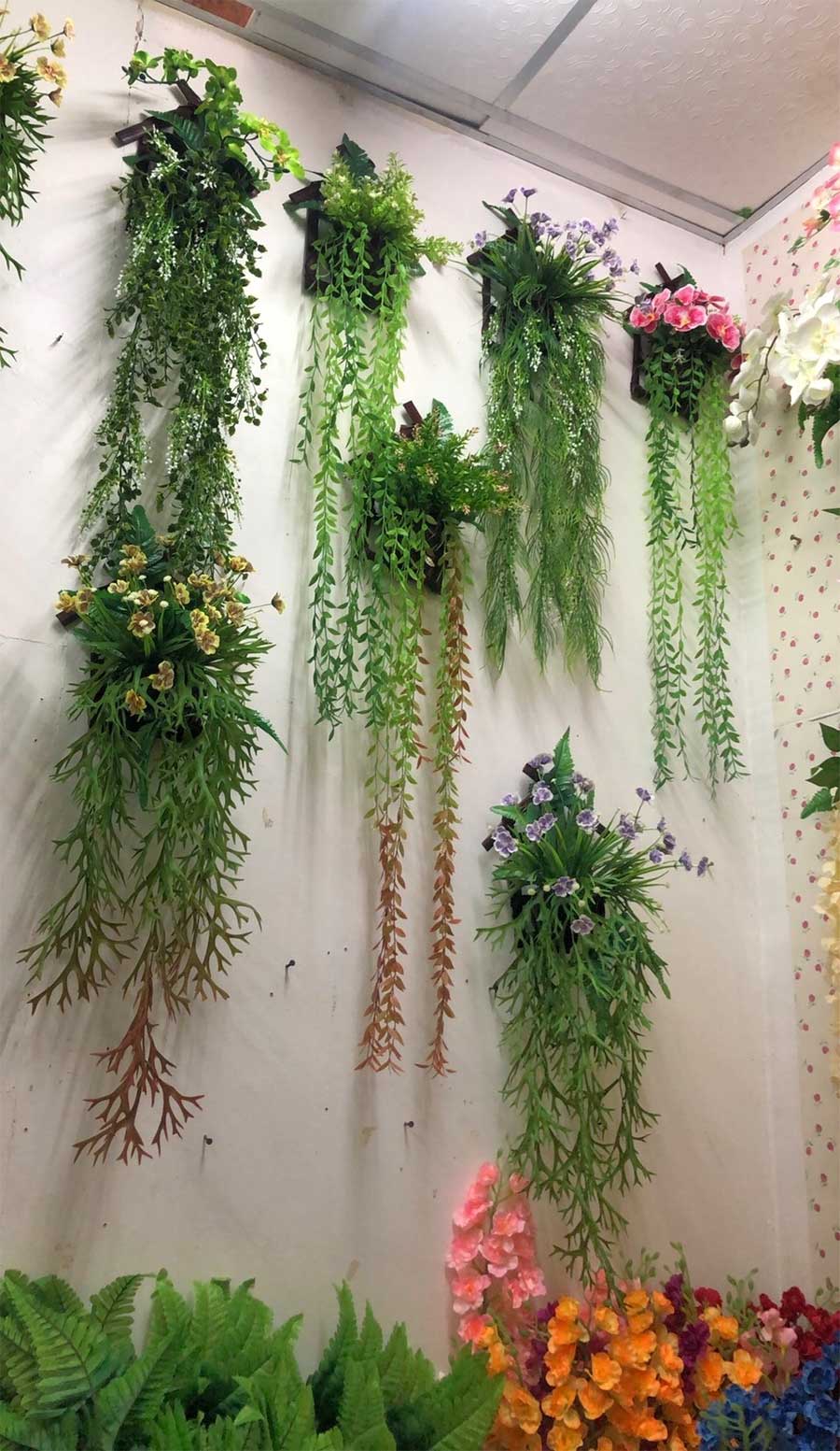 Giỏ hoa nhựa treo tường dạng rũ
