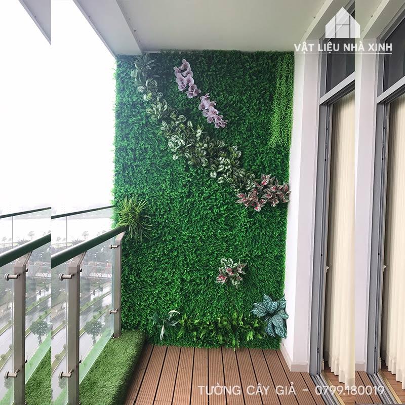 tường cỏ nhân tạo bancony